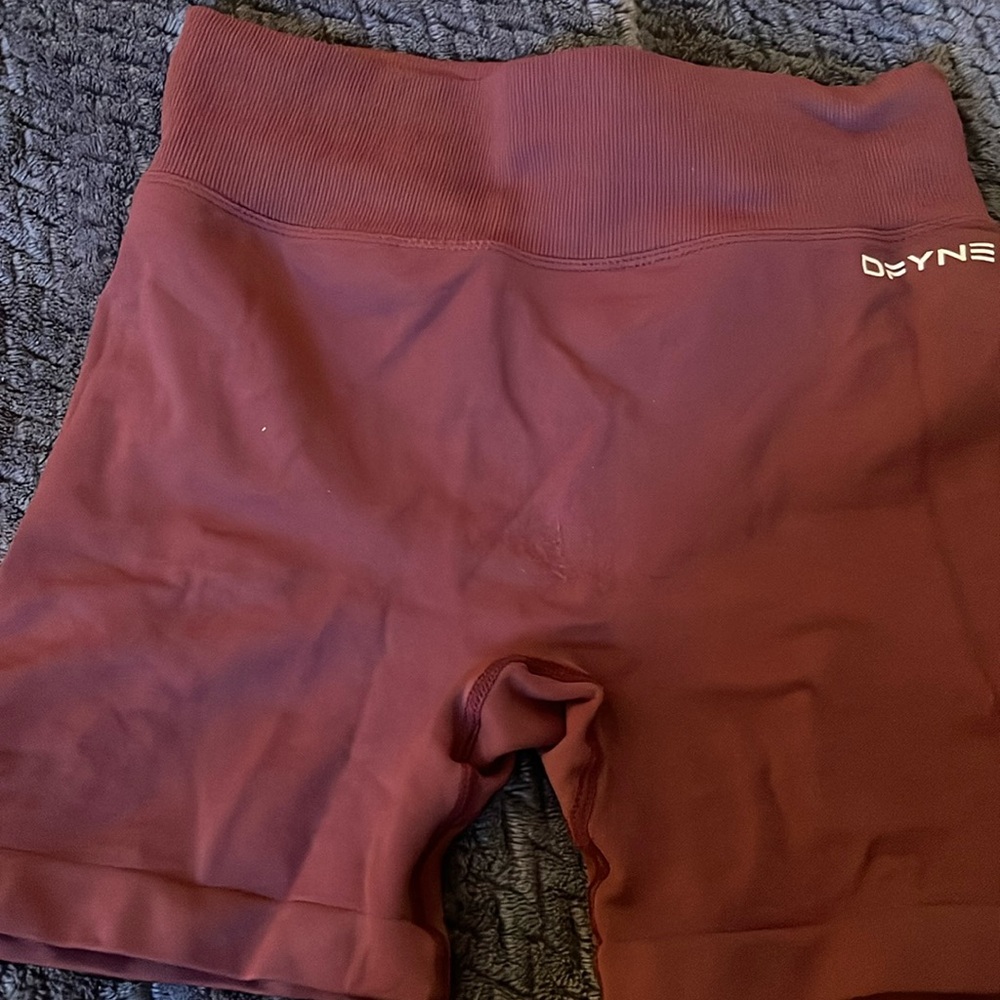 Dfyne xsmall booty scrunch shorts